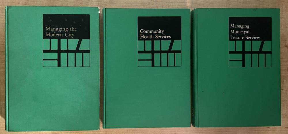 ICMA Municipal Management Series Hardcover Gold Lettering Starter Set 3/15