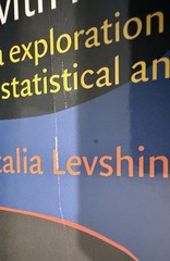How To Do Linguistics with R: Data Exploration And Statistical Analysis – Levshi