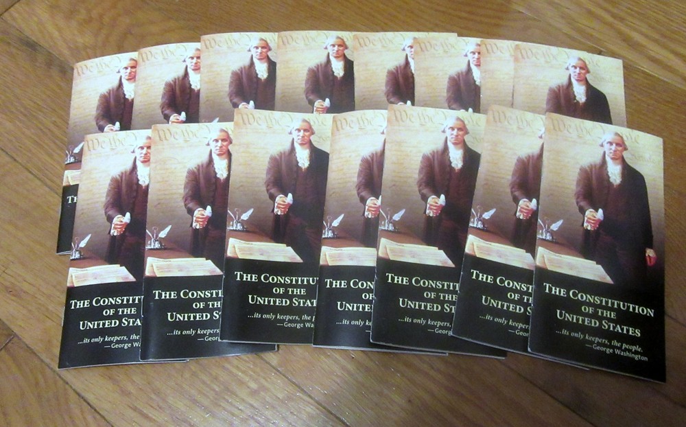 United States Pocket Constitution and Declaration of Independence Lot of 15