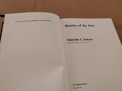 Theories of the Firm Malcolm C. Sawyer St. Martin’s Press Hardcover