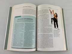 Reader’s Digest Family Guide to Natural Medicine, 1993 Hardcover, 416 Pages