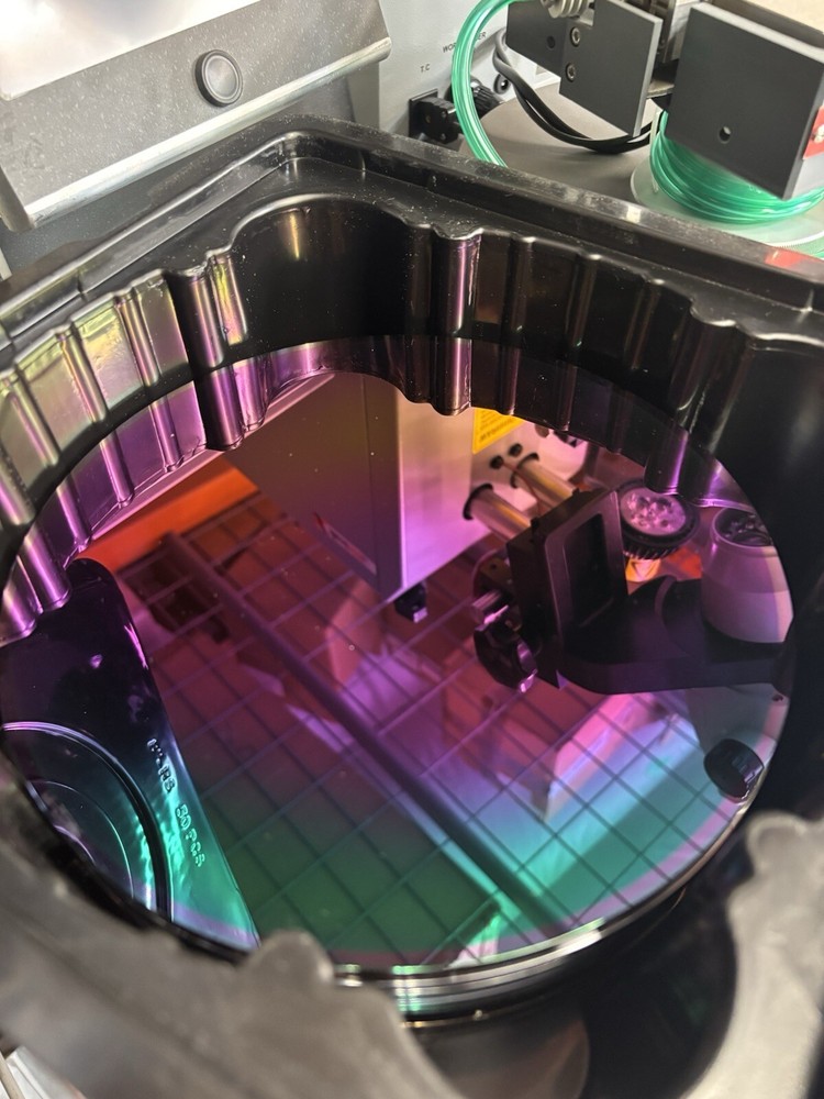 8″ Silicon Wafer Made In USA Decorative Multicolor Wafers Processed