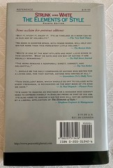 Elements of Style by E. White, William Strunk and William Strunk Jr. (1999,…