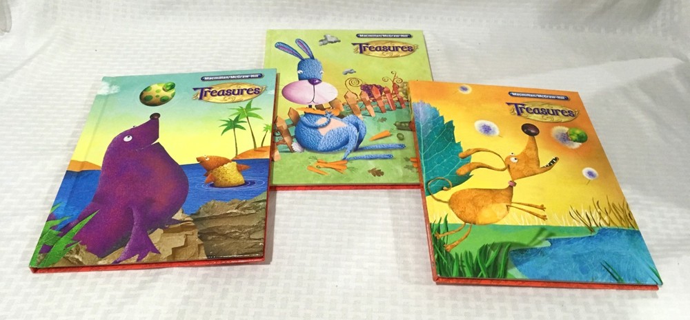 LOT OF 3 STUDENT READING TEXTBOOKS / TREASURES / GRADE 1 / LEVEL 1.4, 1.5, 1.6