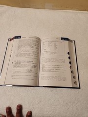 Holt Handbook by Stephen R. Mandell and Laurie G. Kirszner (2001, Hardcover)