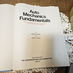 Auto Mechanics Fundamentals by Martin W. Stockel Textbook 1982 hard cover