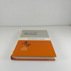 Macbeth by William Shakespeare With Reader’s Guide Amsco Literature Pro HC 1972
