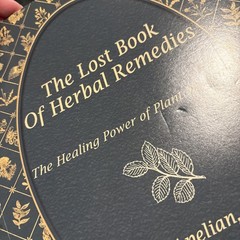 Lost Book of Remedies by Nicole Apelian and Claude Davis Sr. (2018, Uk- a Format