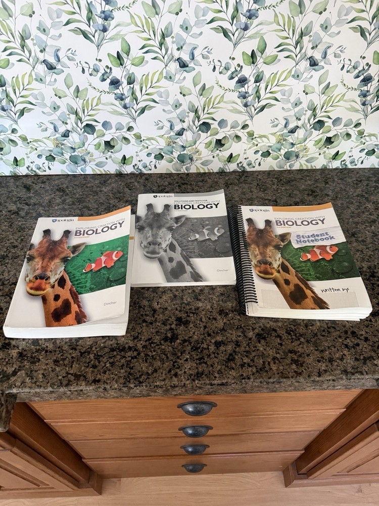 Apologia Biology 3rd Ed Text, Student, Solutions/test books. No Writing