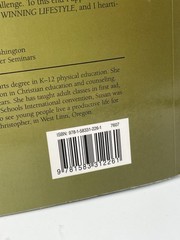 2005 Total Health: Choices For A Winning Lifestyle High School Student Textbook