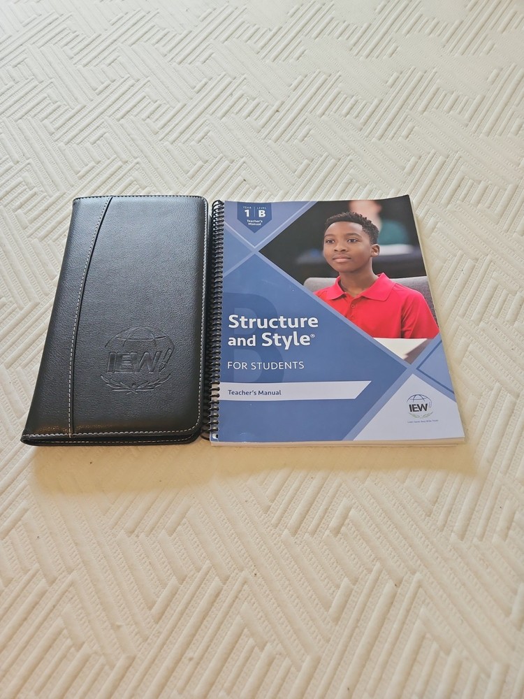 IEW Structure and Style Disc And Teacher’s Manual Year 1 Level B