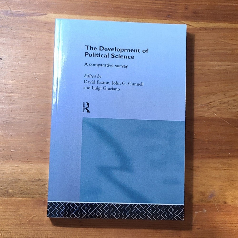 Development of Political Science : A Comparative Survey by Luigi Graziano