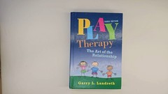 Play Therapy by Landreth Garry L.