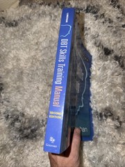 DBT Skills Training Manual by Marsha M. Linehan (2014, Trade Paperback) LIKE NEW