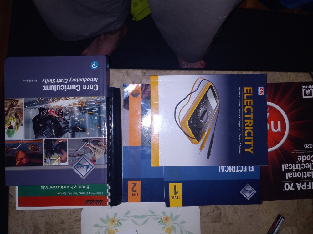 Used electrical science textbooks for college. All books in good used condition.