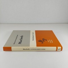 Macbeth by William Shakespeare With Reader’s Guide Amsco Literature Pro HC 1972