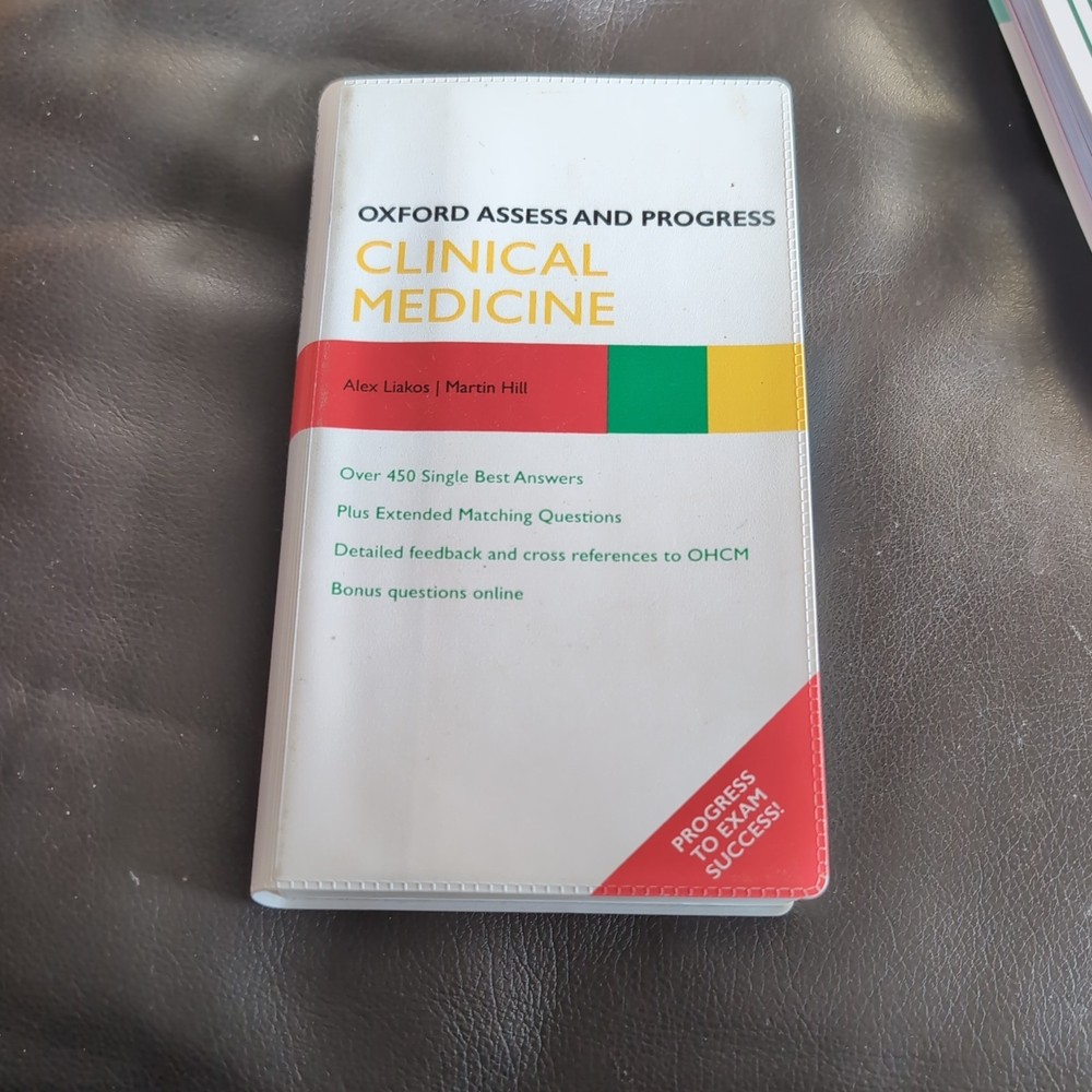 Clinical Medicine by Kathy Bouricot and David Sales (2010, Uk-Trade Paper)