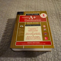 CompTIA A+ Certification Exam Guide 9th Edition CD INCLUDED (Mike Meyers)