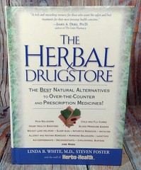 The Herbal Drugstore by Linda B. White, M.D. & Steven Foster (2000, Hardcover)