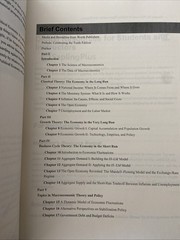 Principles of Macroeconomics – Paperback, by Mankiw – Very Good – 10th edition