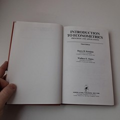 Introduction To Econometrics 3rd Ed Kelejian Oates Harper & Row Red HC Textbook