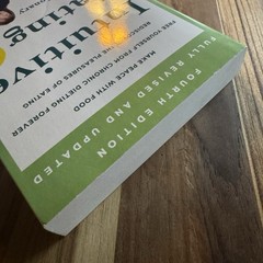 Intuitive Eating, 4th Edition : A Revolutionary Anti-Diet Approach by Evelyn…