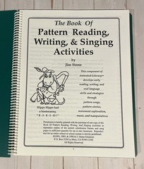 The Animated Literacy Pattern Reading & Singing Activities Book Jim Stone 1999