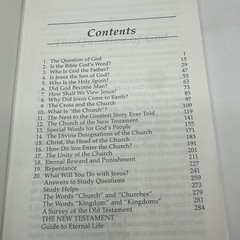 Into the Abundant Life (Includes a Complete New Testament) by N/A, PB 2007