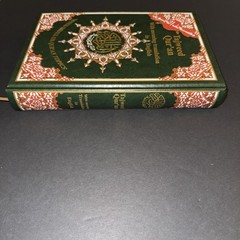 Tajweed Qur’an With Meaning Translation in English & Index on Qur’an Topics (HC)
